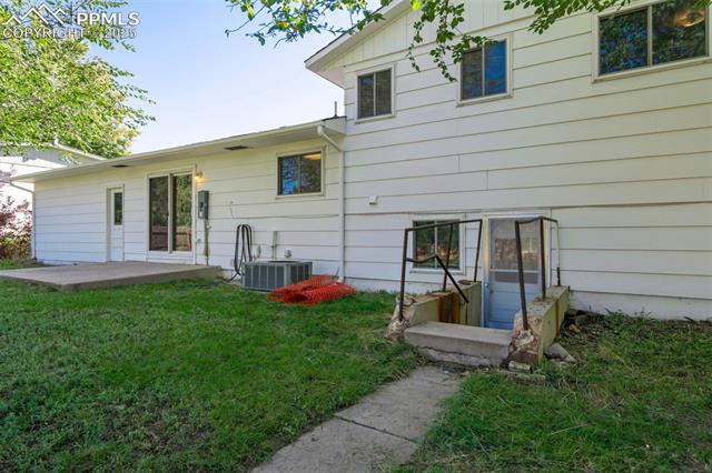 2030 Bryant Avenue