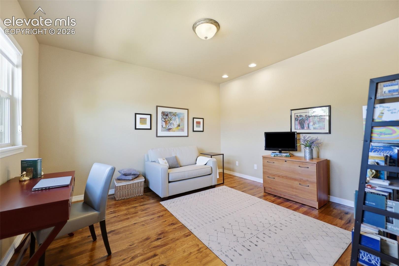 2415 Veneto Way