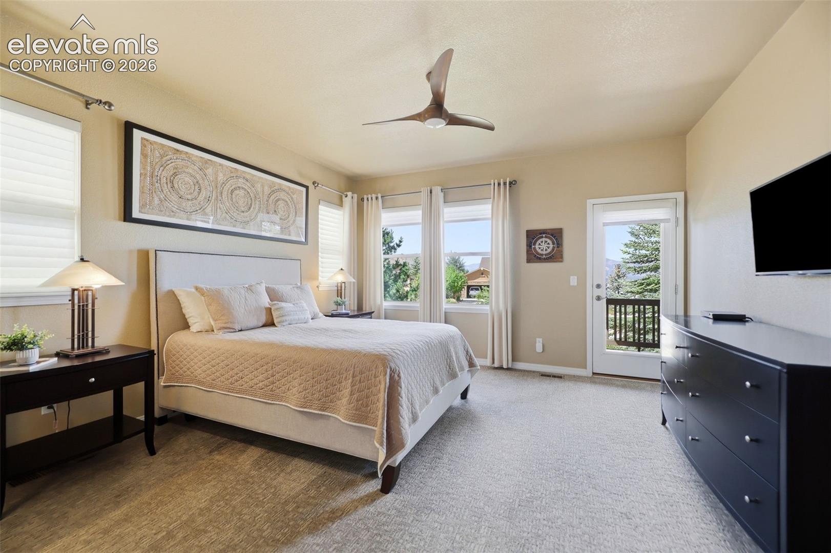 2415 Veneto Way