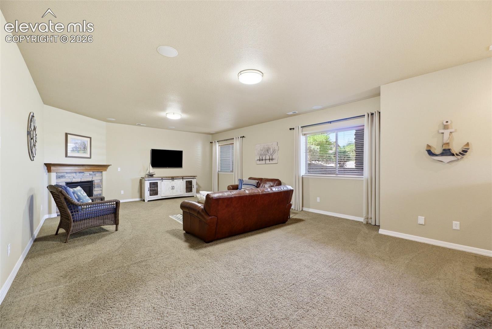 2415 Veneto Way
