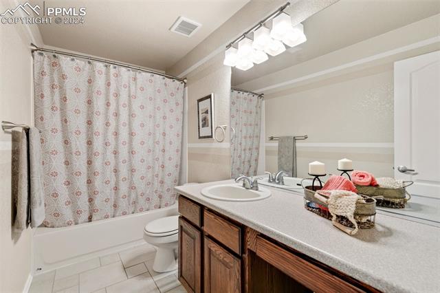 16230 Windsor Creek Drive