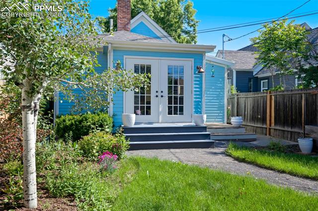 321 E Willamette Avenue