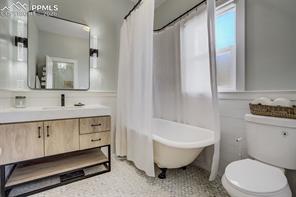 321 E Willamette Avenue