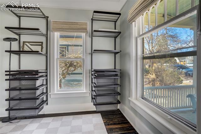 321 E Willamette Avenue