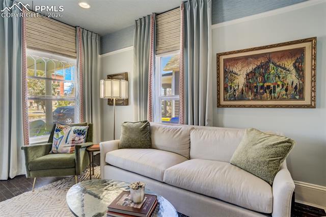 321 E Willamette Avenue