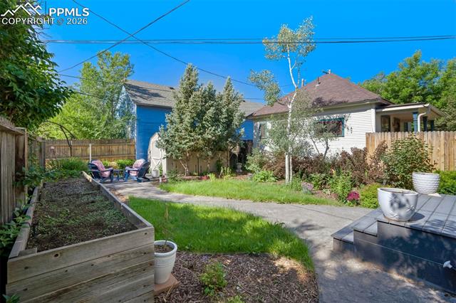 321 E Willamette Avenue