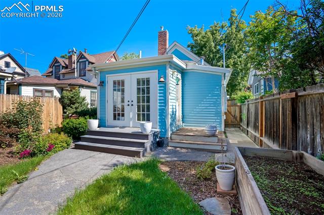 321 E Willamette Avenue