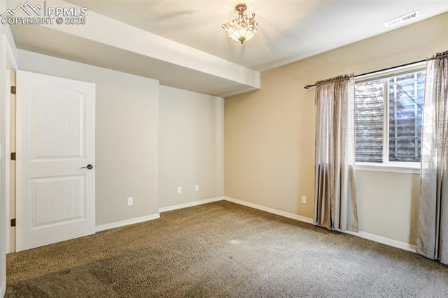 13274 Cake Bread Heights