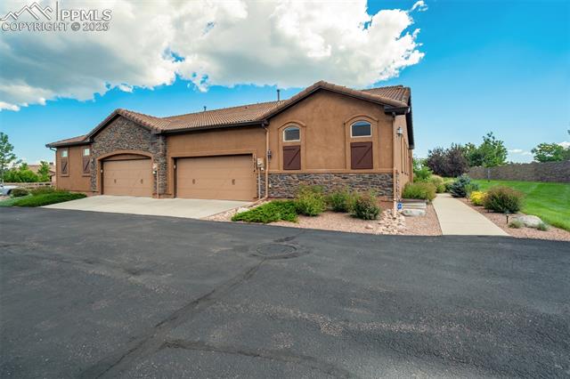 13274 Cake Bread Heights