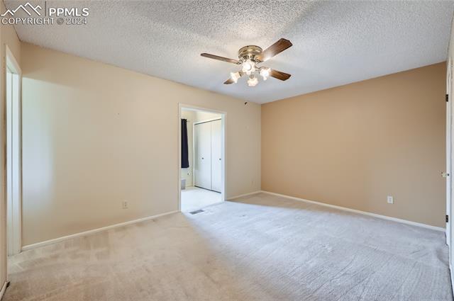 4909 Hackamore Drive N