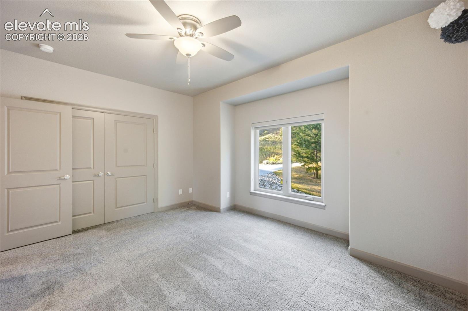 955 Locklin Way