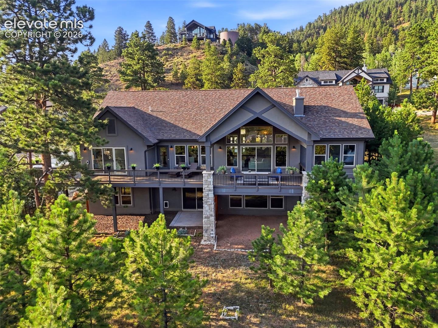 955 Locklin Way