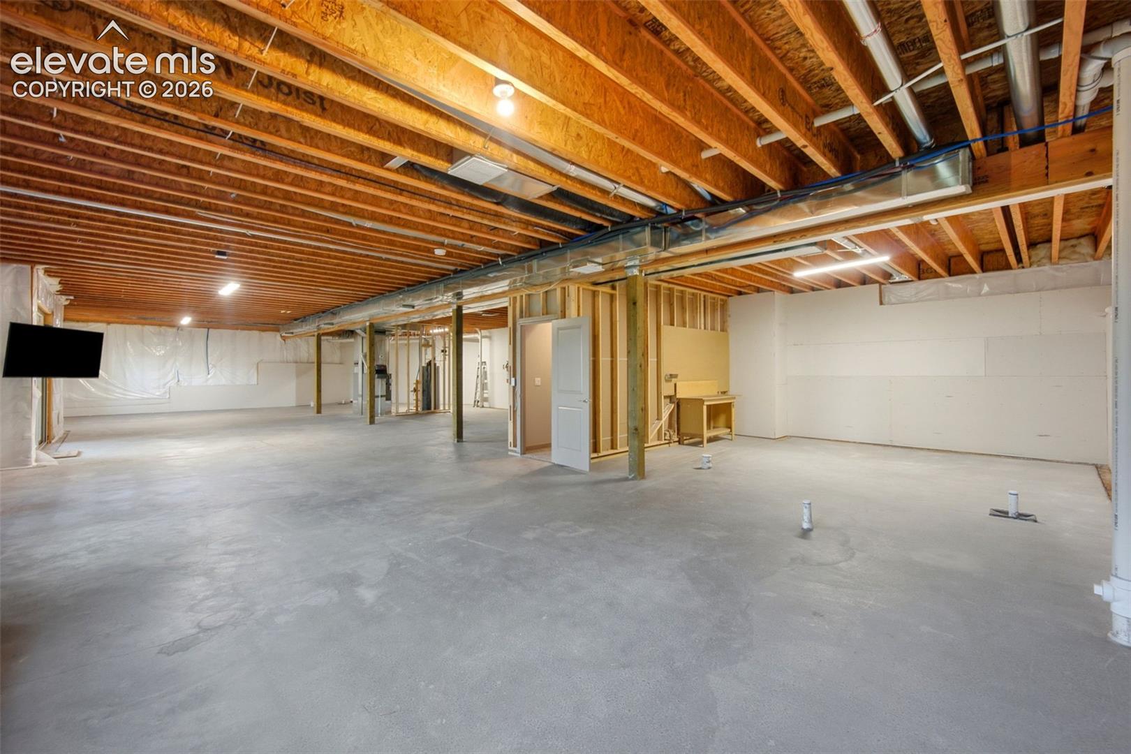 955 Locklin Way