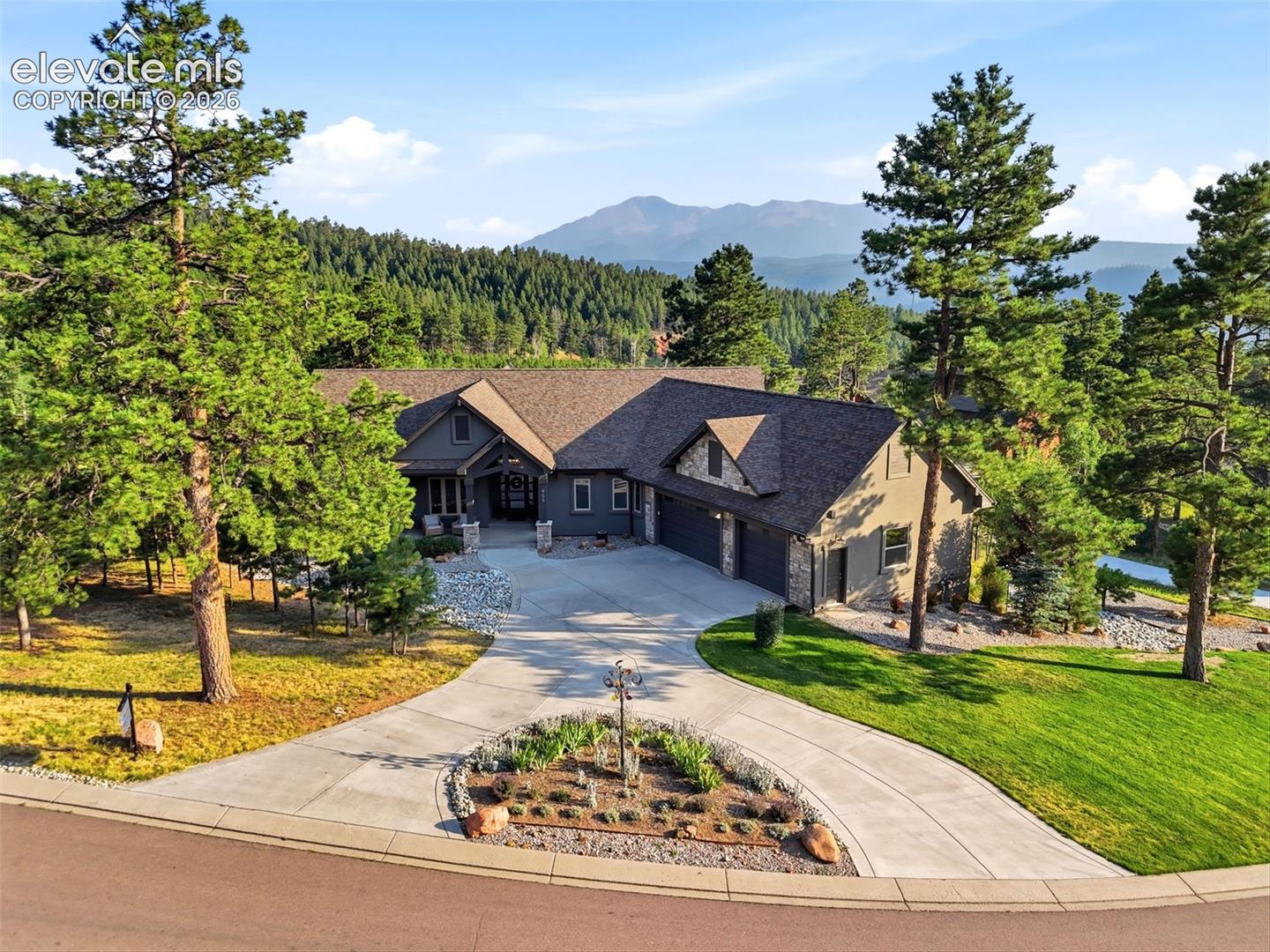 955 Locklin Way