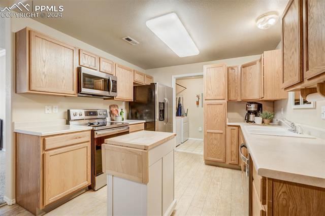 3020 Mandalay Grove 2