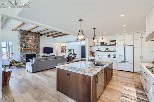 2604 Cathedral Sky View