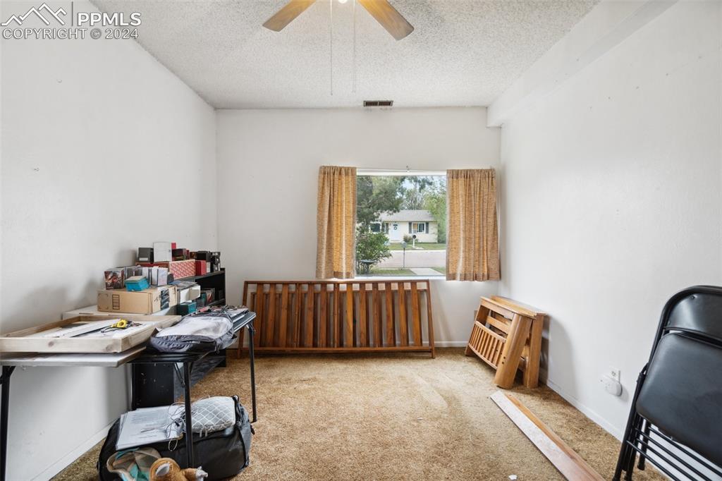 404 N Walnut Street
