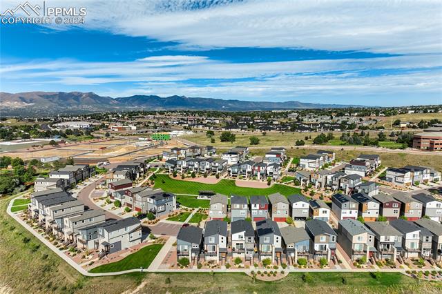 4127 Parkwood Trail