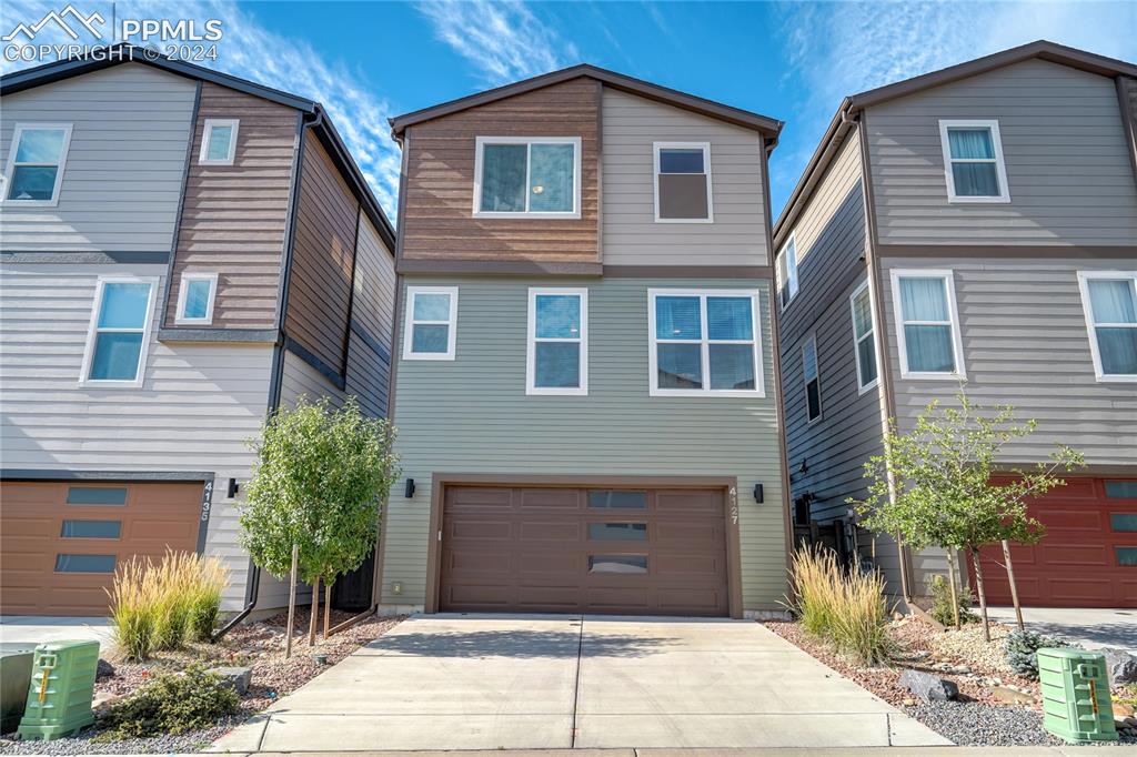 4127 Parkwood Trail