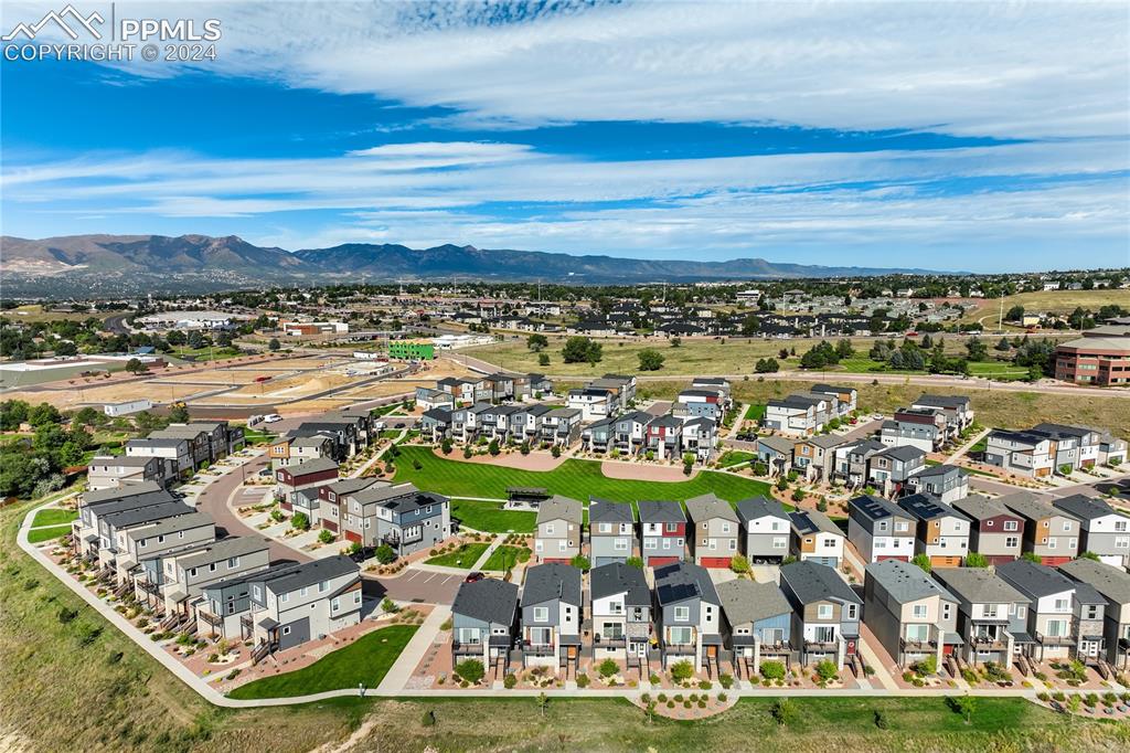 4127 Parkwood Trail