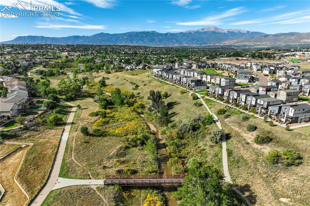 4127 Parkwood Trail