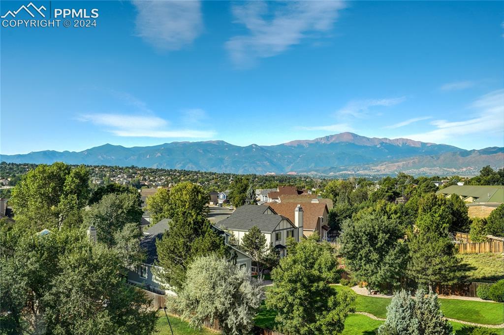 4127 Parkwood Trail