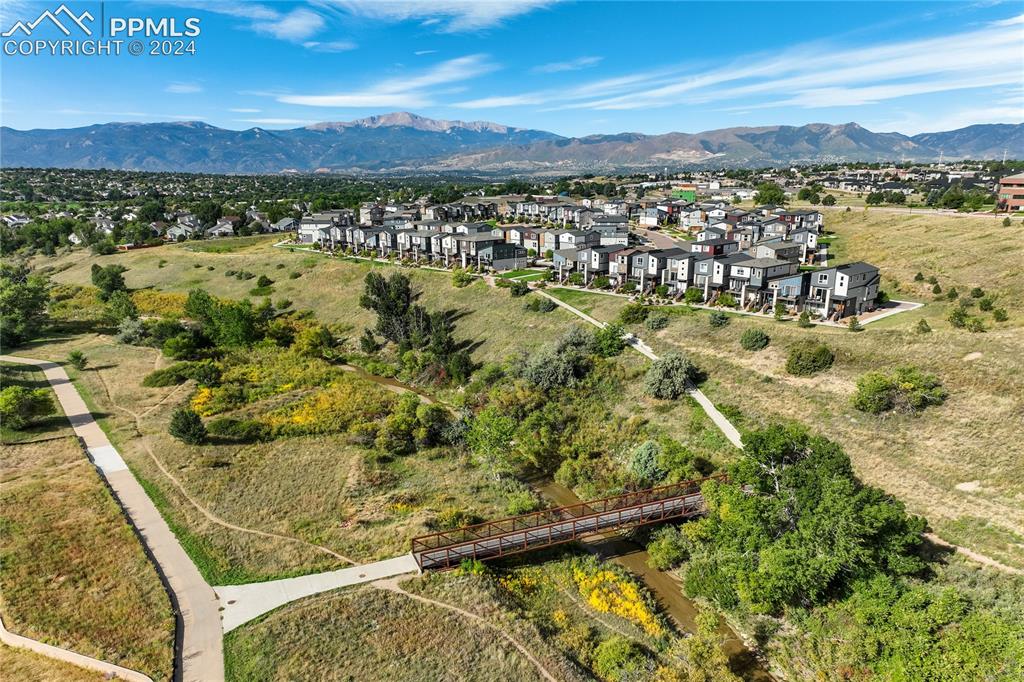4127 Parkwood Trail