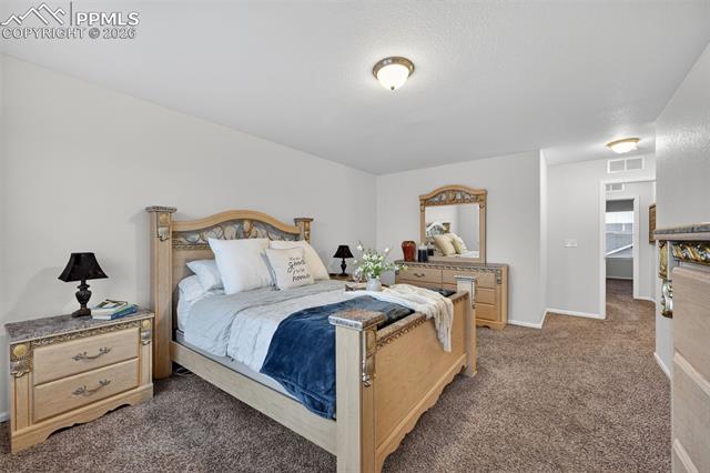 8253 Hardwood Circle