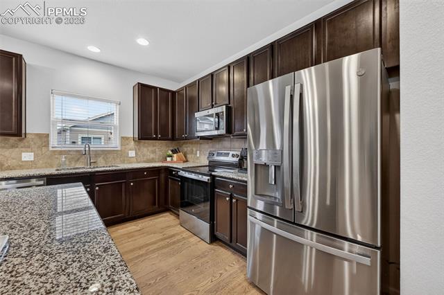 8253 Hardwood Circle