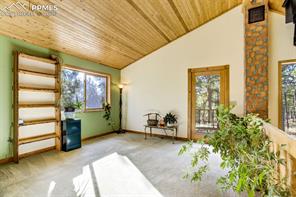 12225 Glenridge Lane