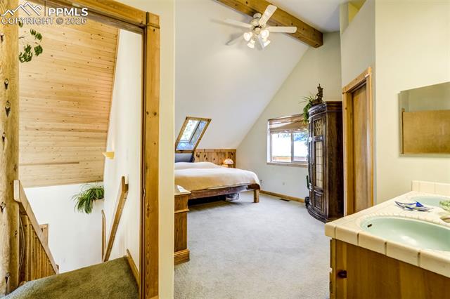 12225 Glenridge Lane