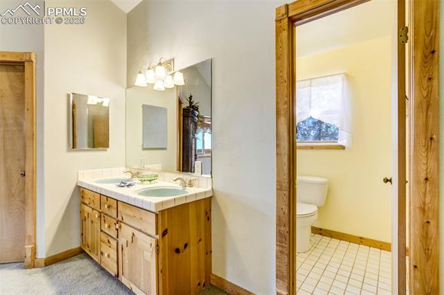 12225 Glenridge Lane