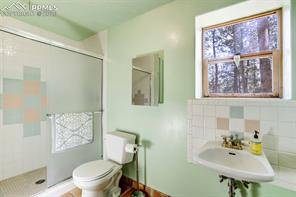 12225 Glenridge Lane