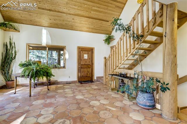 12225 Glenridge Lane