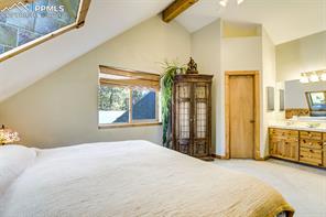 12225 Glenridge Lane