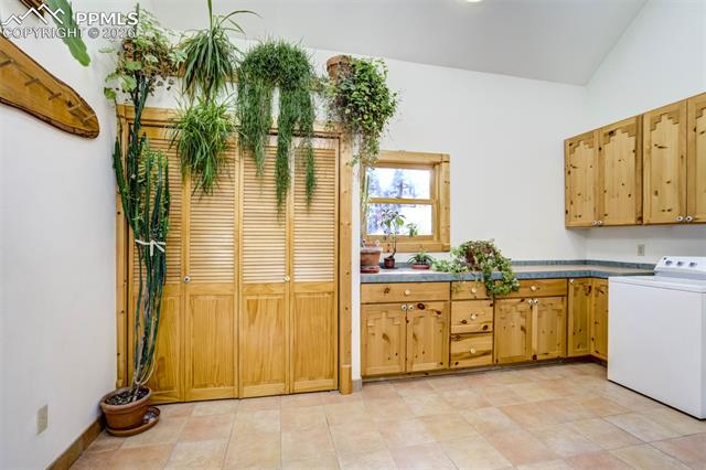 12225 Glenridge Lane