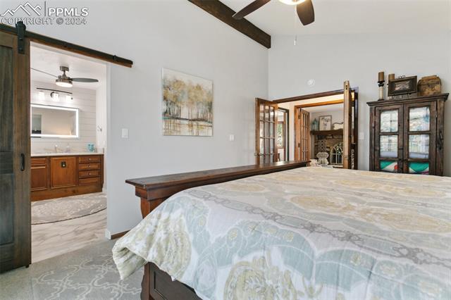 7007 Oak Hills Court