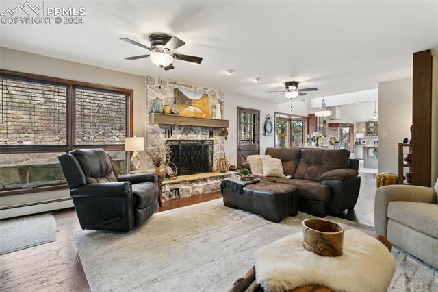 7007 Oak Hills Court