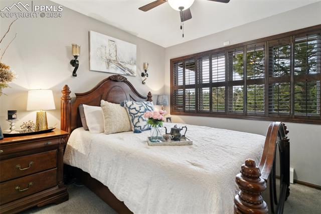 7007 Oak Hills Court