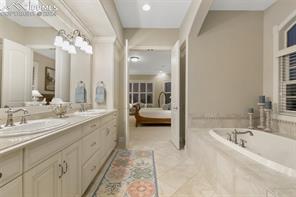 9971 Highland Glen Place