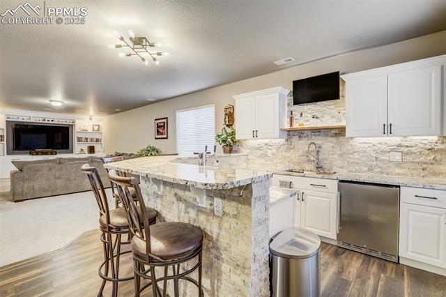 9944 Devoncove Drive