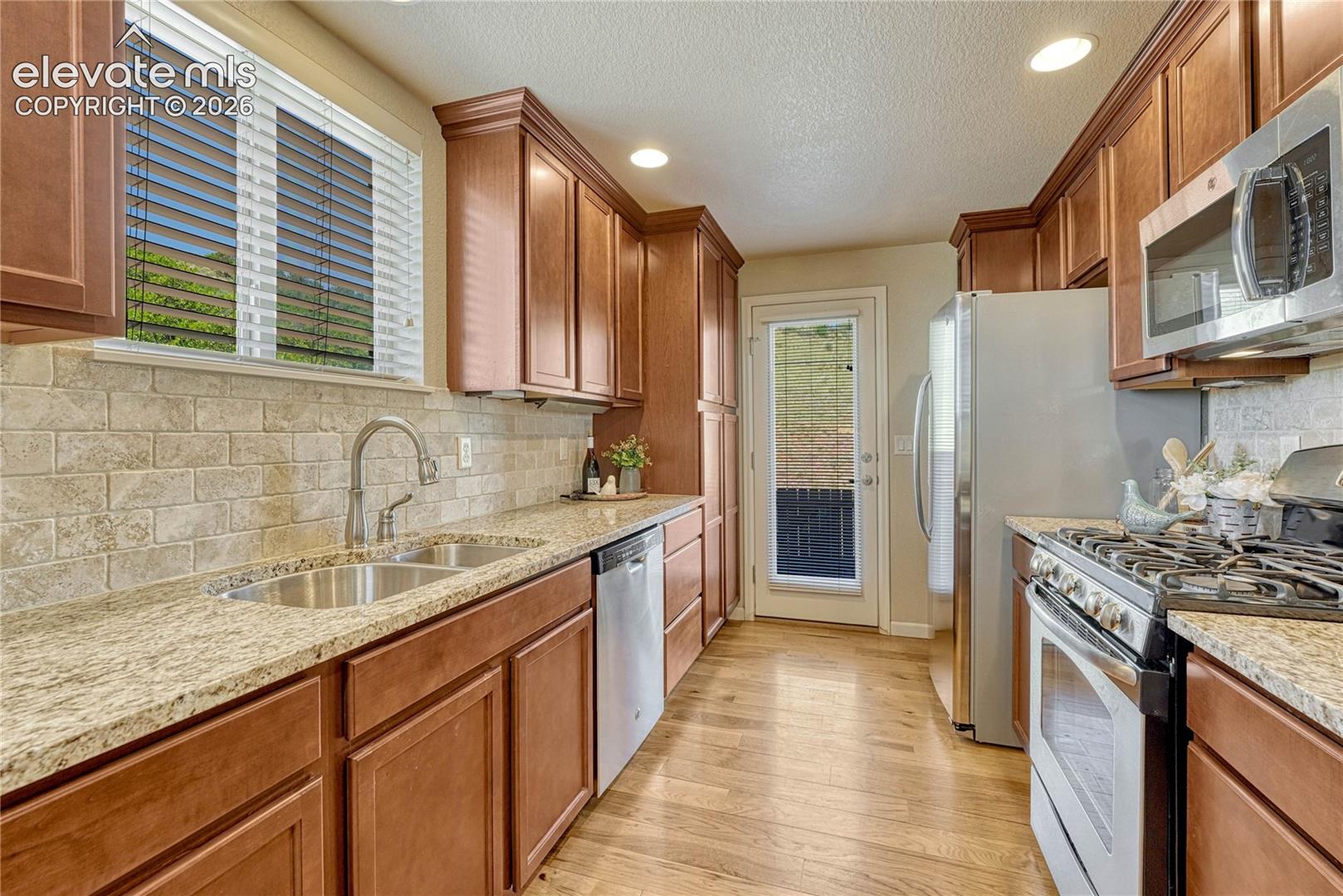 5968 Canyon Reserve Heights