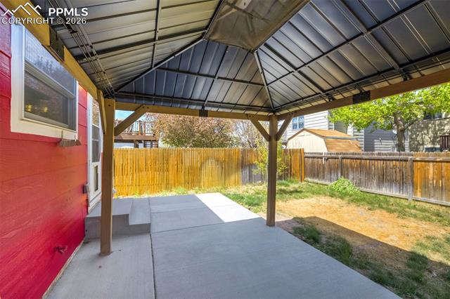 5855 Grapevine Drive