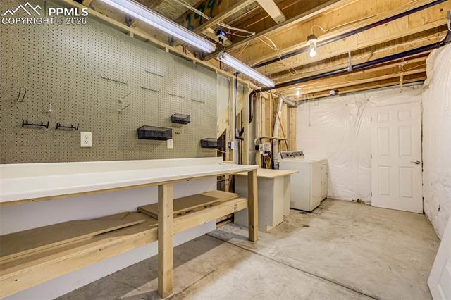 5855 Grapevine Drive