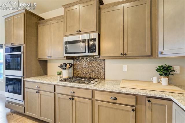 13165 Stone Peaks Way