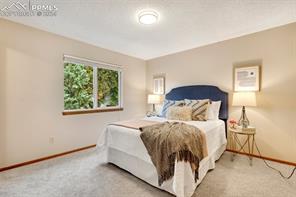 170 Creekside Lane