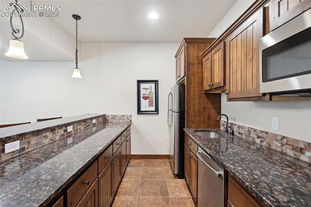 15664 Pole Pine Point