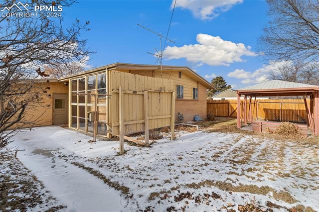 2141 N El Paso Street