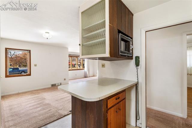 2141 N El Paso Street