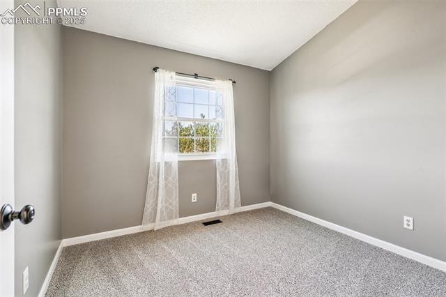 6475 Stonehedge Drive